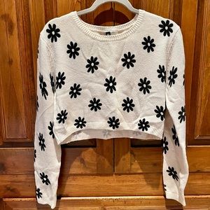 H&M cropped flower sweater